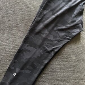 Lululemon Wunder Train High Rise Tight